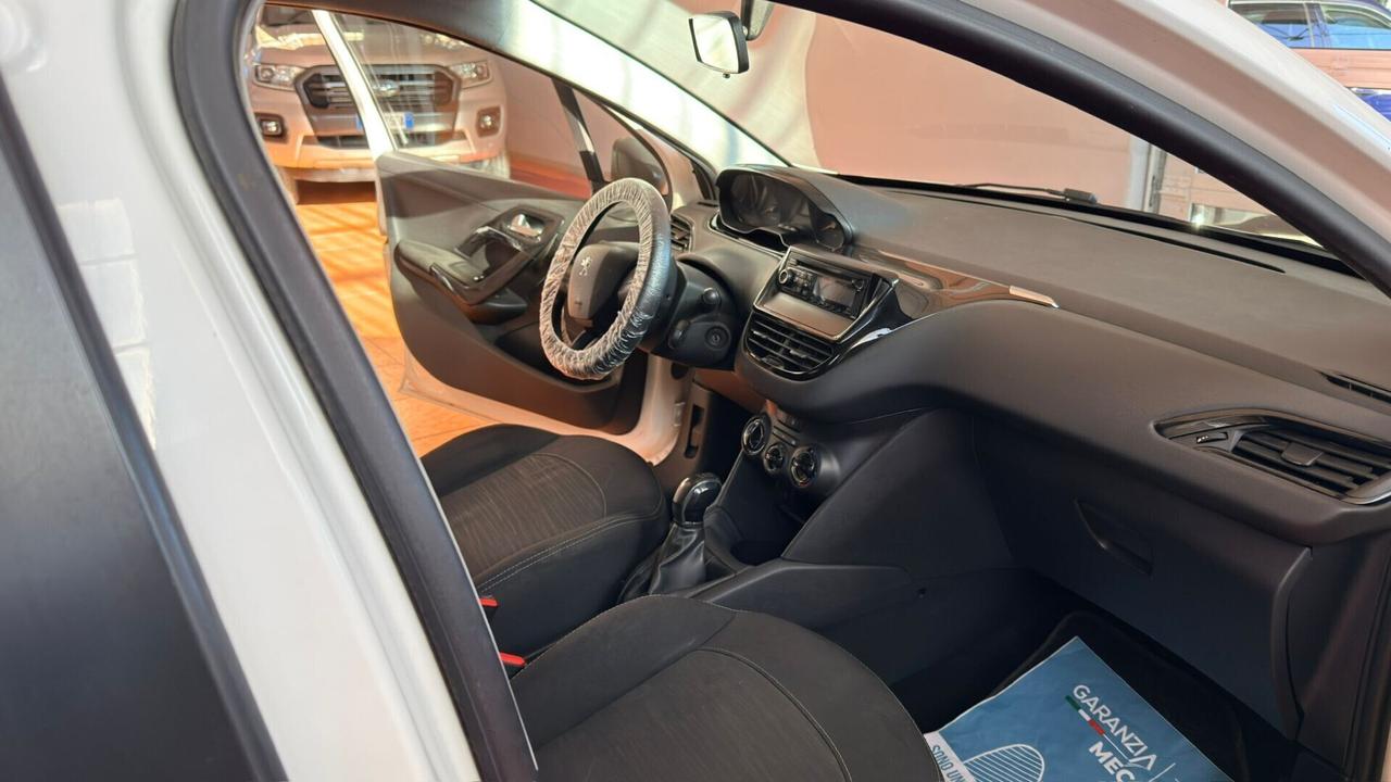 Peugeot 208 1.4 HDi 68 CV 5 porte Van