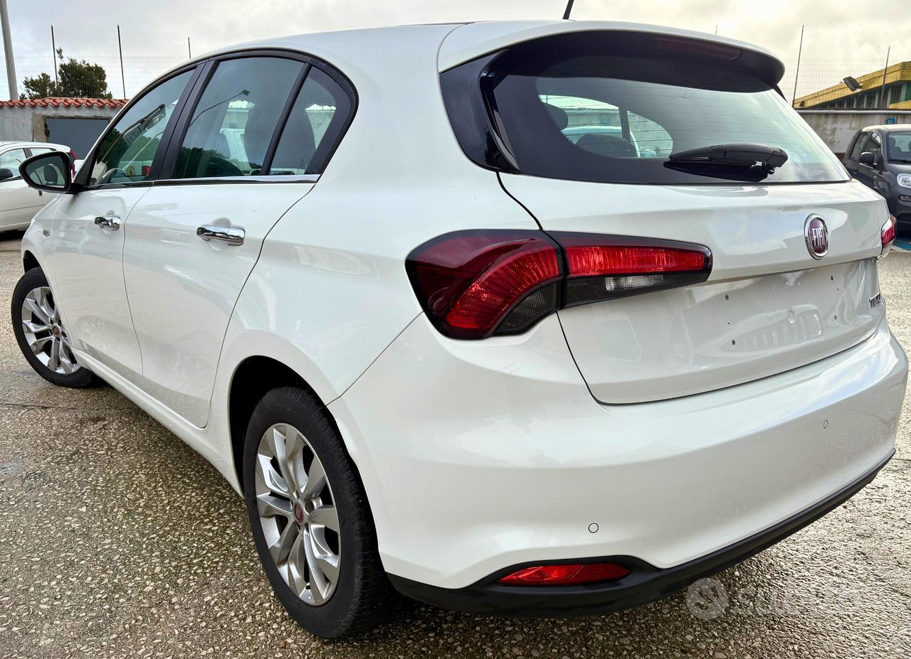 fiat Tipo Hatchback MORE HB BUSINESS 1.6 120CV