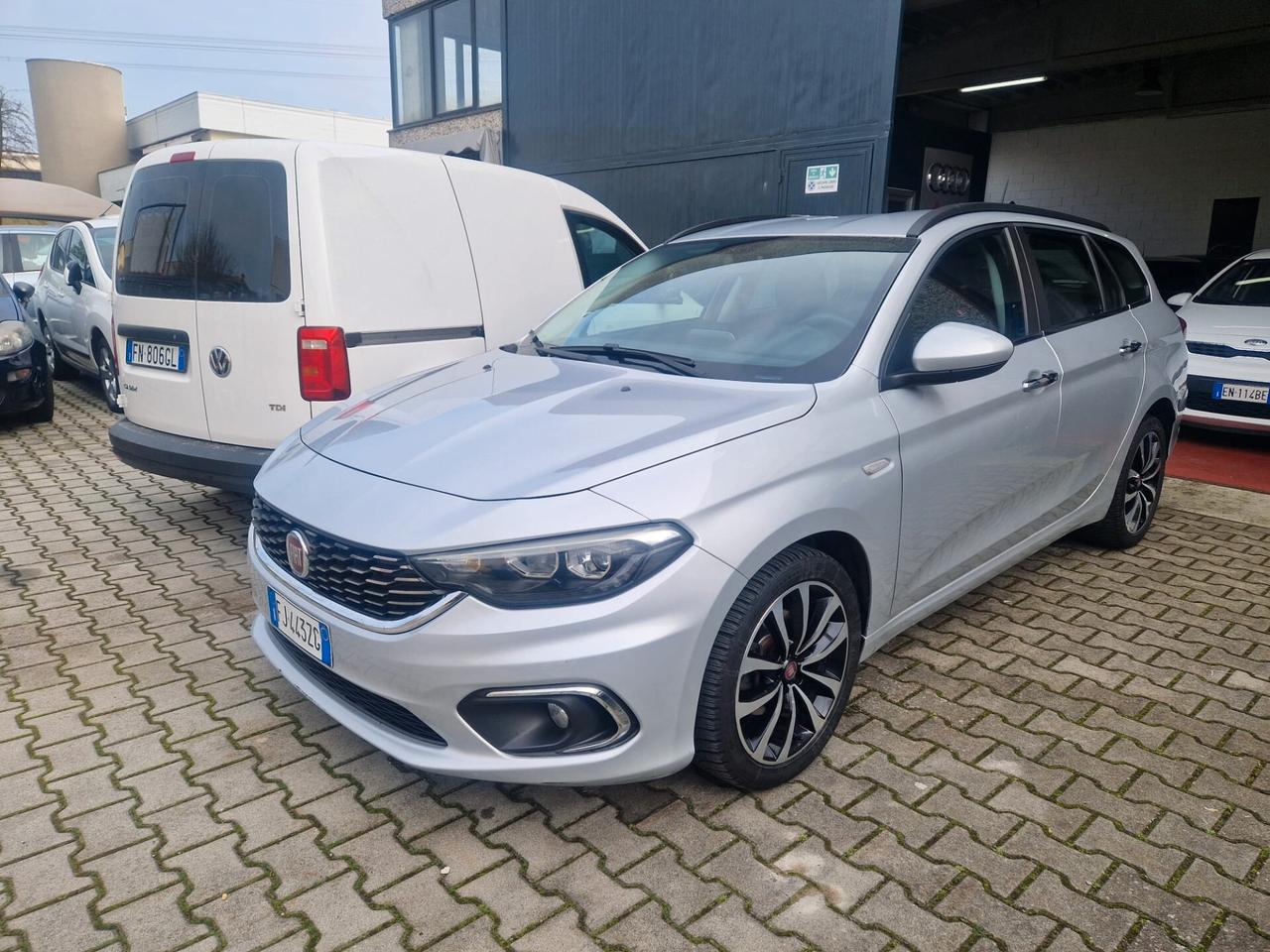 Fiat Tipo 1.3 MTJ SeS SW LOUNGE