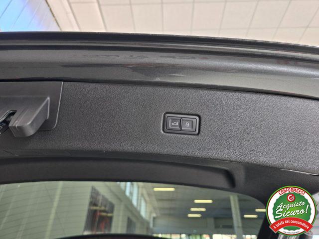 AUDI Q8 50 TDI 286 CV quattro tiptronic Sport + Tetto