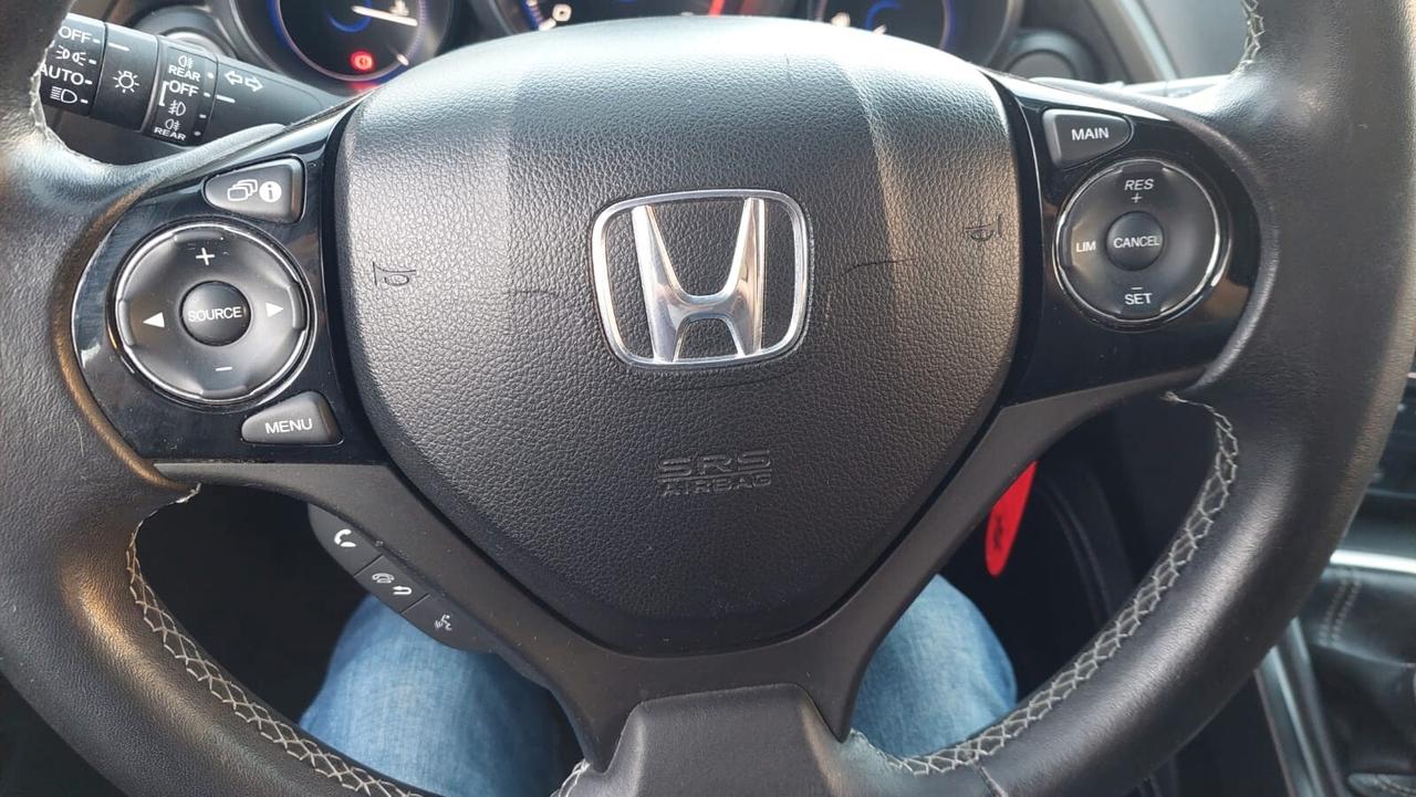 Honda Civic 1.4 i-VTEC Elegance Navi