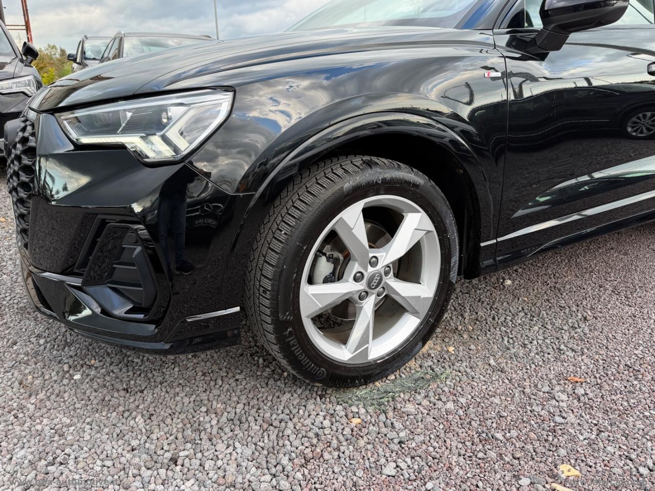 AUDI Q3 SPORTBACK 2.0TDI S-line NAVI FULL LED RETROCAMERA 360