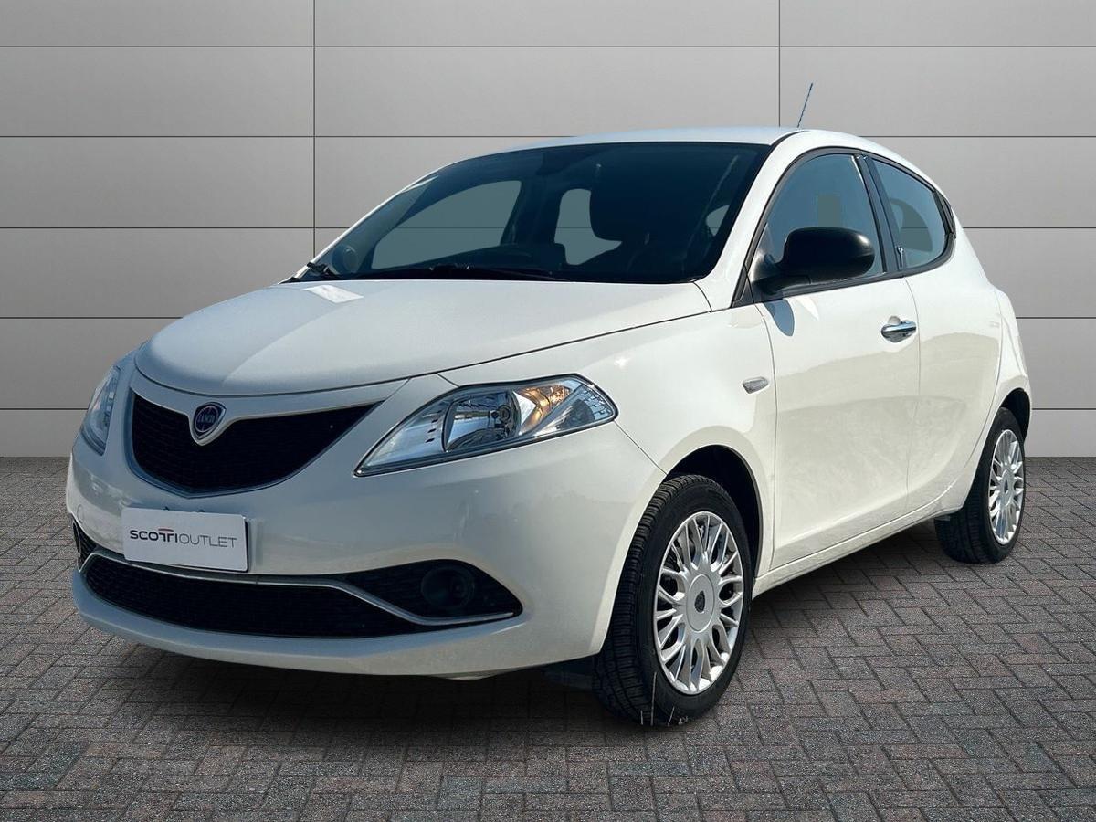 LANCIA Ypsilon III 2015 - Ypsilon 1.2 Silver 69cv