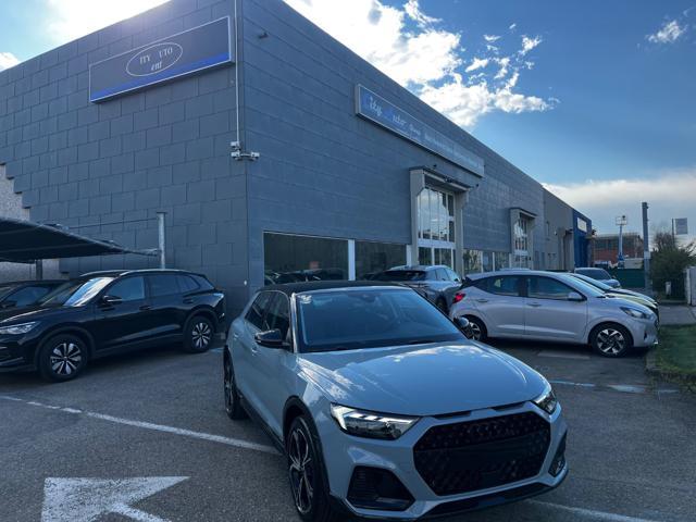 AUDI A1 allstreet 30 TFSI S-Tronic Identity Contrast NUOVA