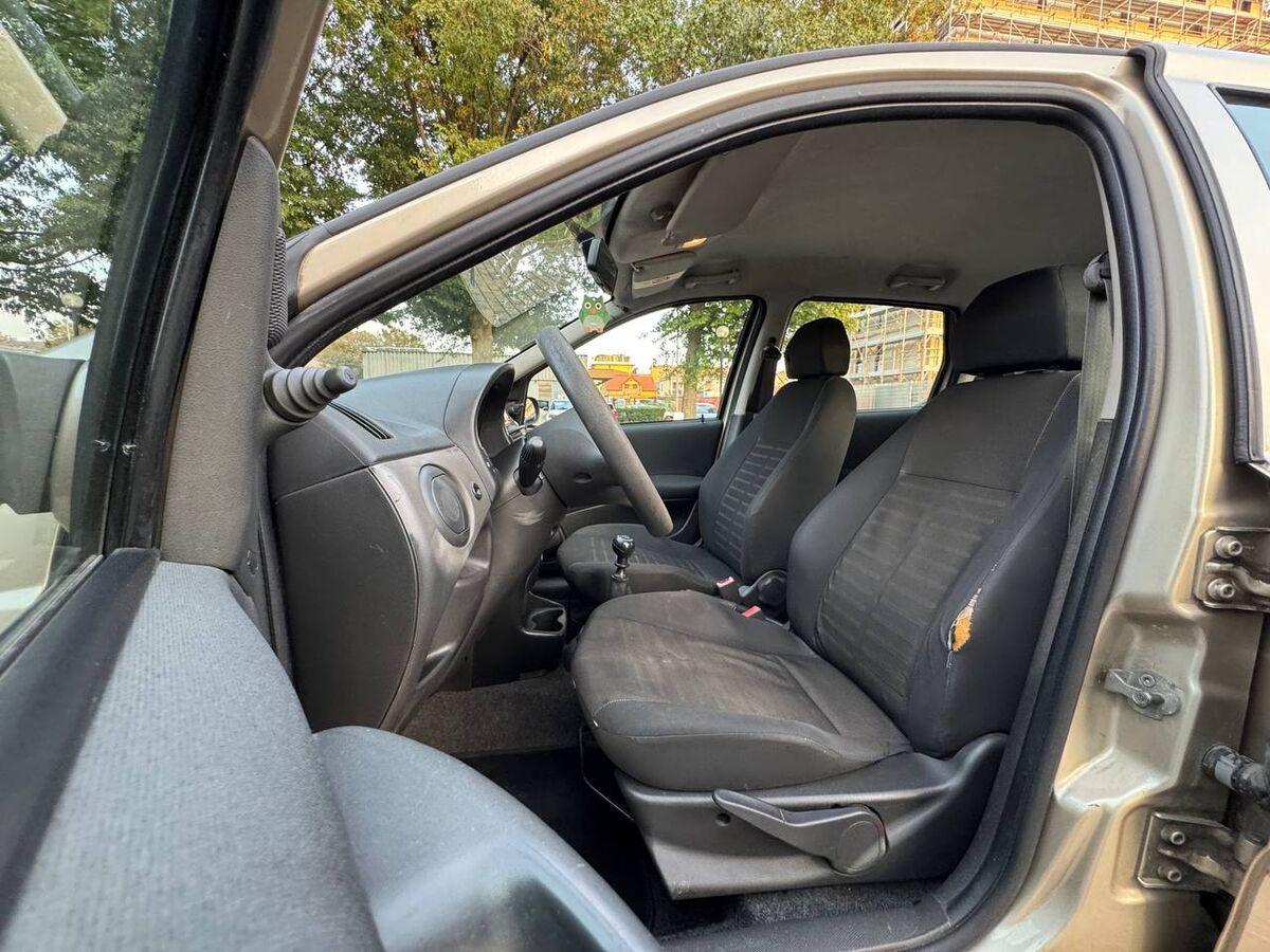 Fiat Punto 1.2 Classic Active 5p