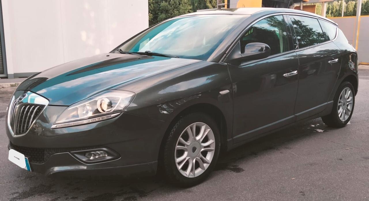 Lancia Delta 1.6 MJT DPF Selectronic Platinum 2012 NEOPATENTATI