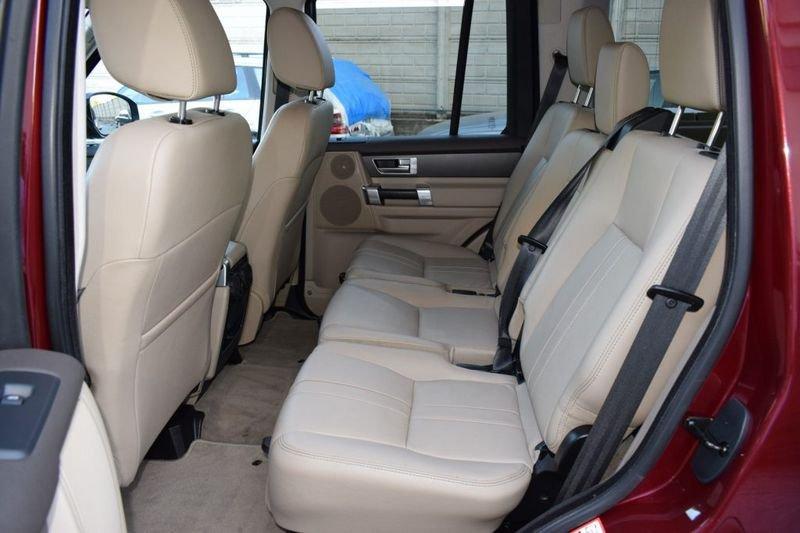 Land Rover Discovery 4 3.0 TDV6 211CV HSE - 7 POSTI