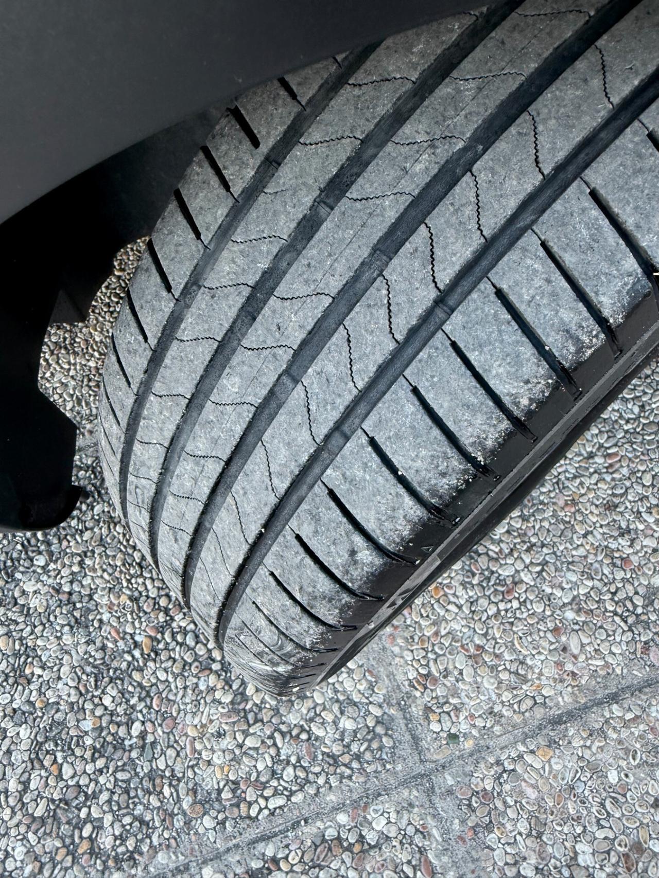 "UNA CHICCA" Citroen C3 1.2 C-Series +GPL