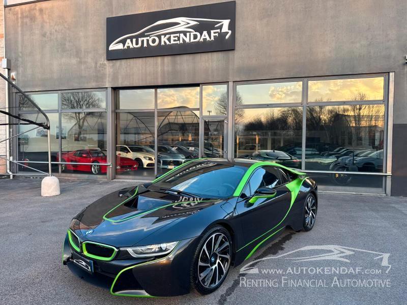 BMW i8 Coupe 1.5 auto