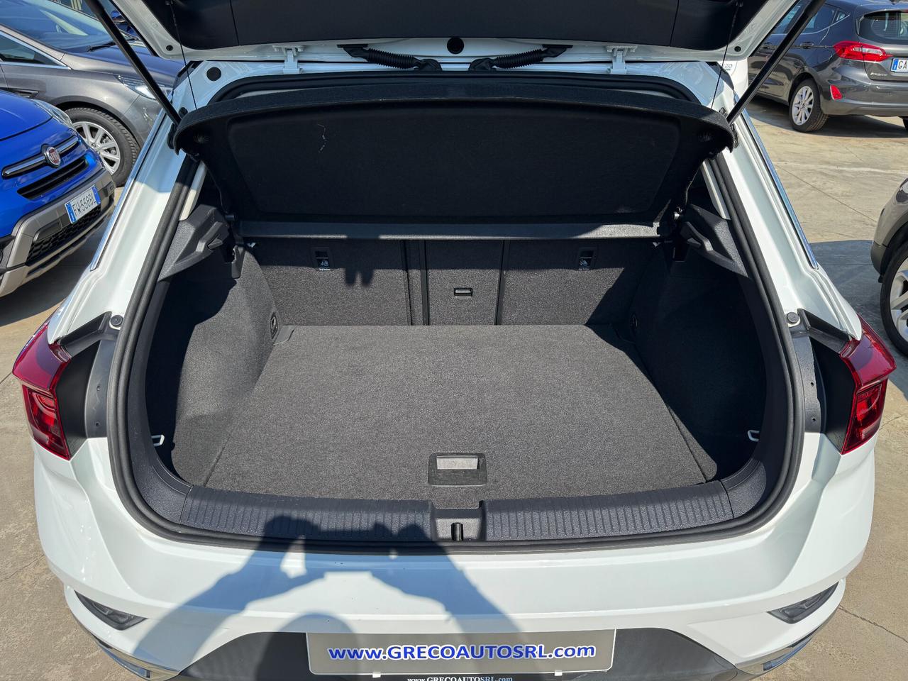 Vw T-ROC 1.6TDI 116cv/VIRTUAL COCKPIT/FULL LED.