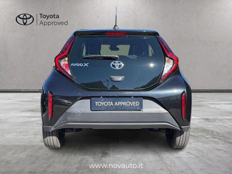 Toyota Aygo X 1.0B (72 CV) Active S-CVT