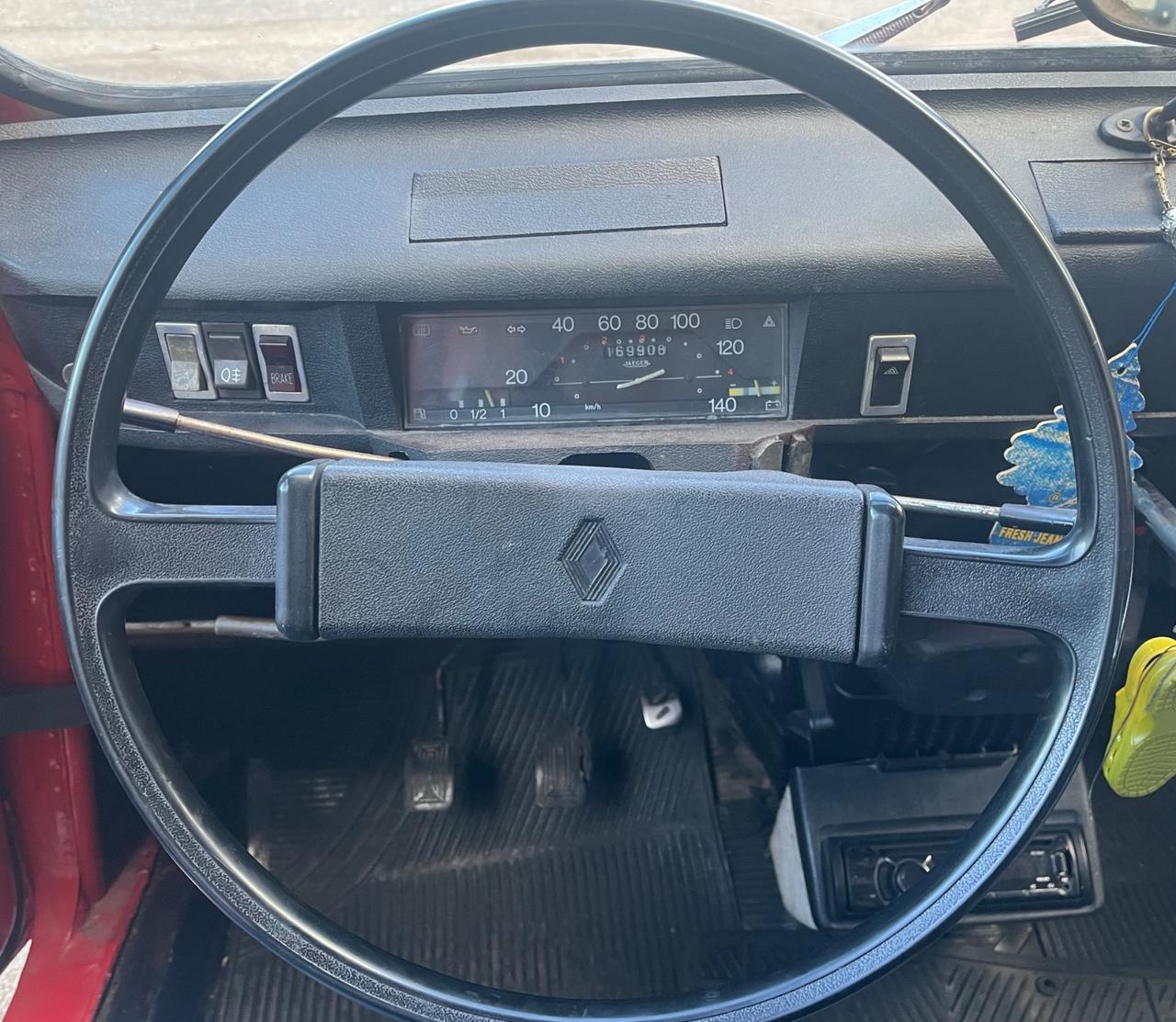 Renault R 4 R4
