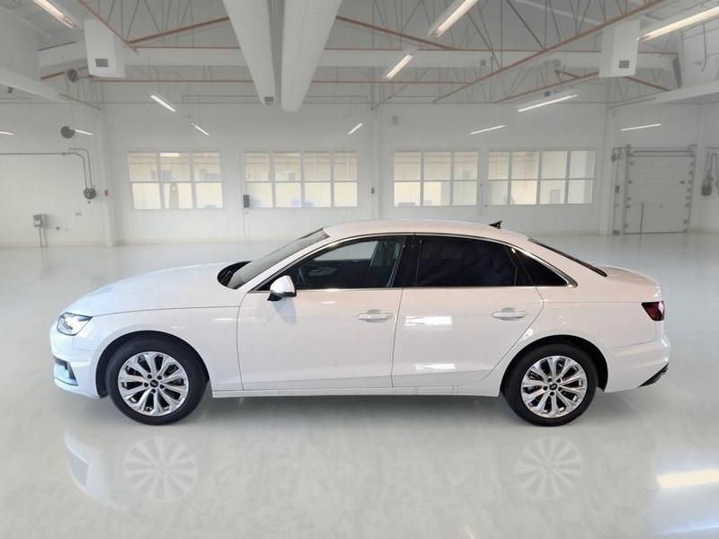 AUDI A4 2.0 30 TDI MHEV 100KW BUSINESS S TRONIC 4 PORTE BERLINA