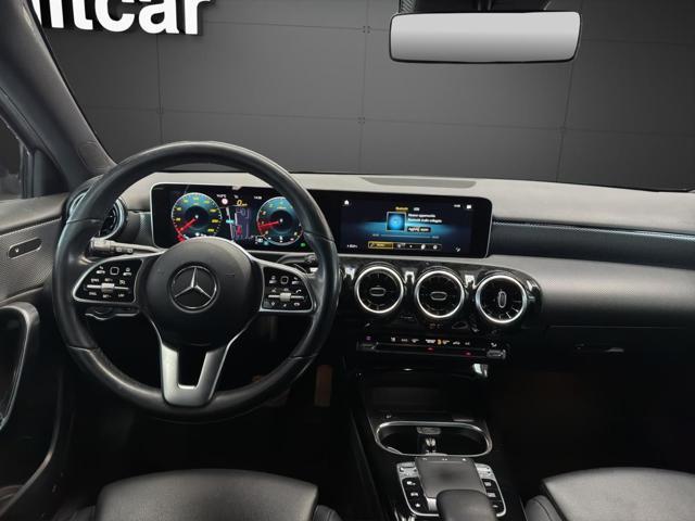 MERCEDES-BENZ A 220 Automatic Sport