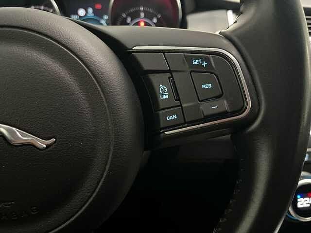 Jaguar E-PACE 2.0D 150 CV AWD aut.
