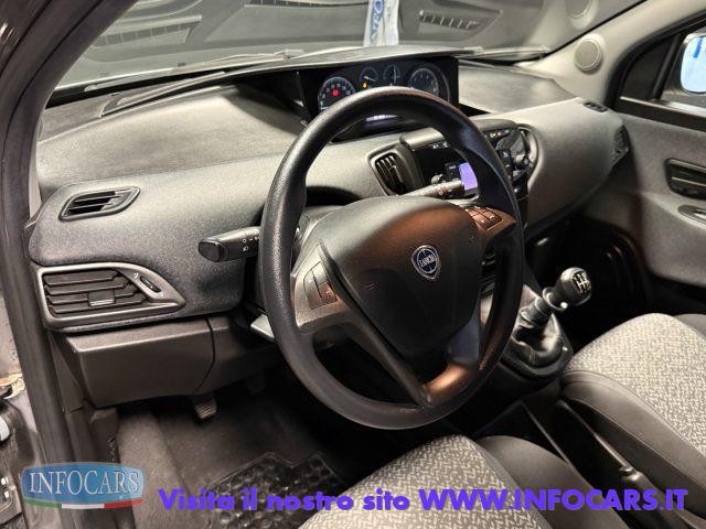LANCIA Ypsilon 1.0 Hybrid 70 cv Silver Plus - Neopatentati PROMO