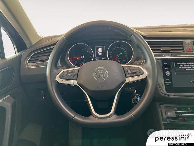 VOLKSWAGEN Tiguan 2.0 tdi Life 150cv dsg