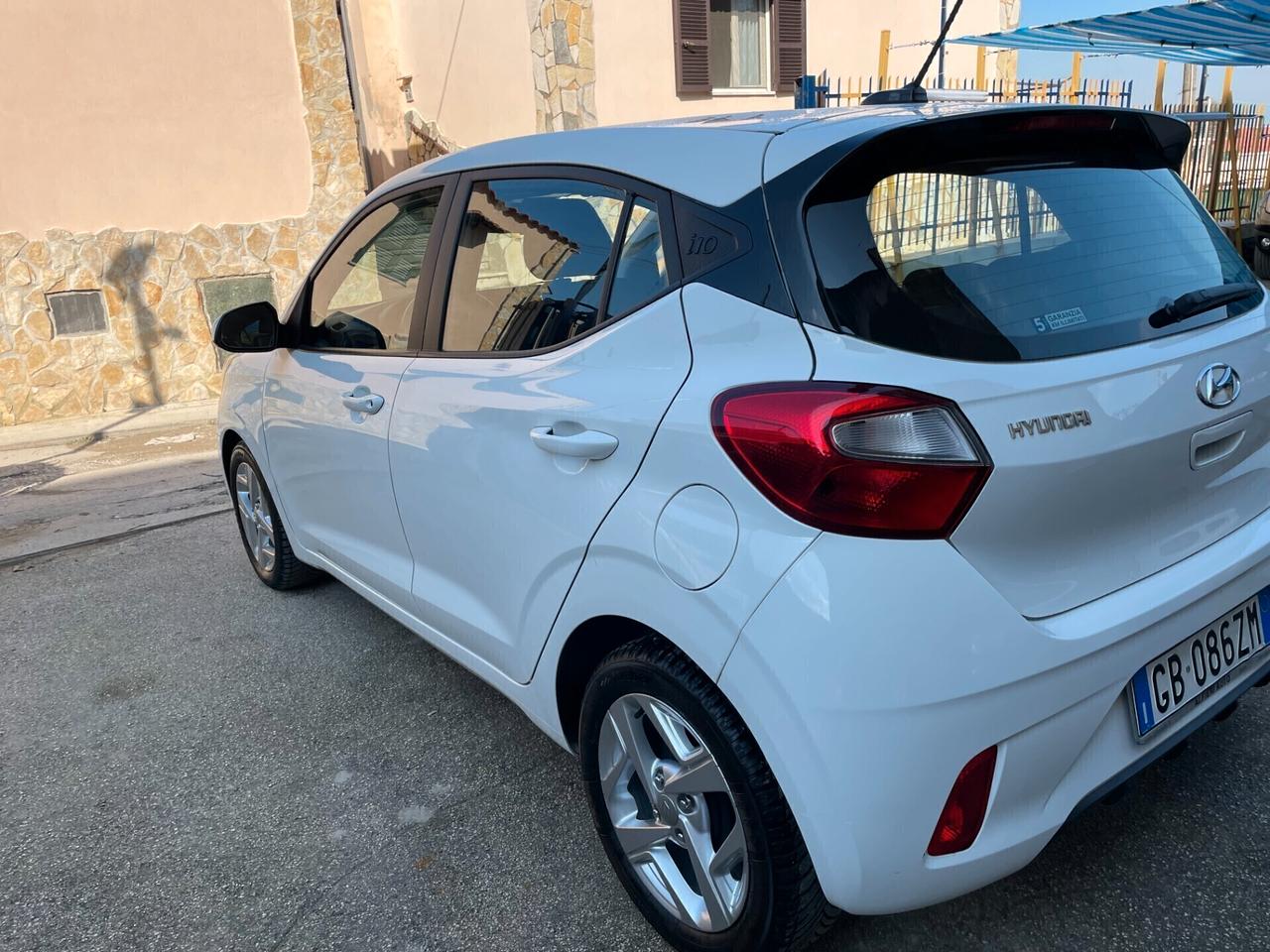 Hyundai i10 1.0 MPI Tech