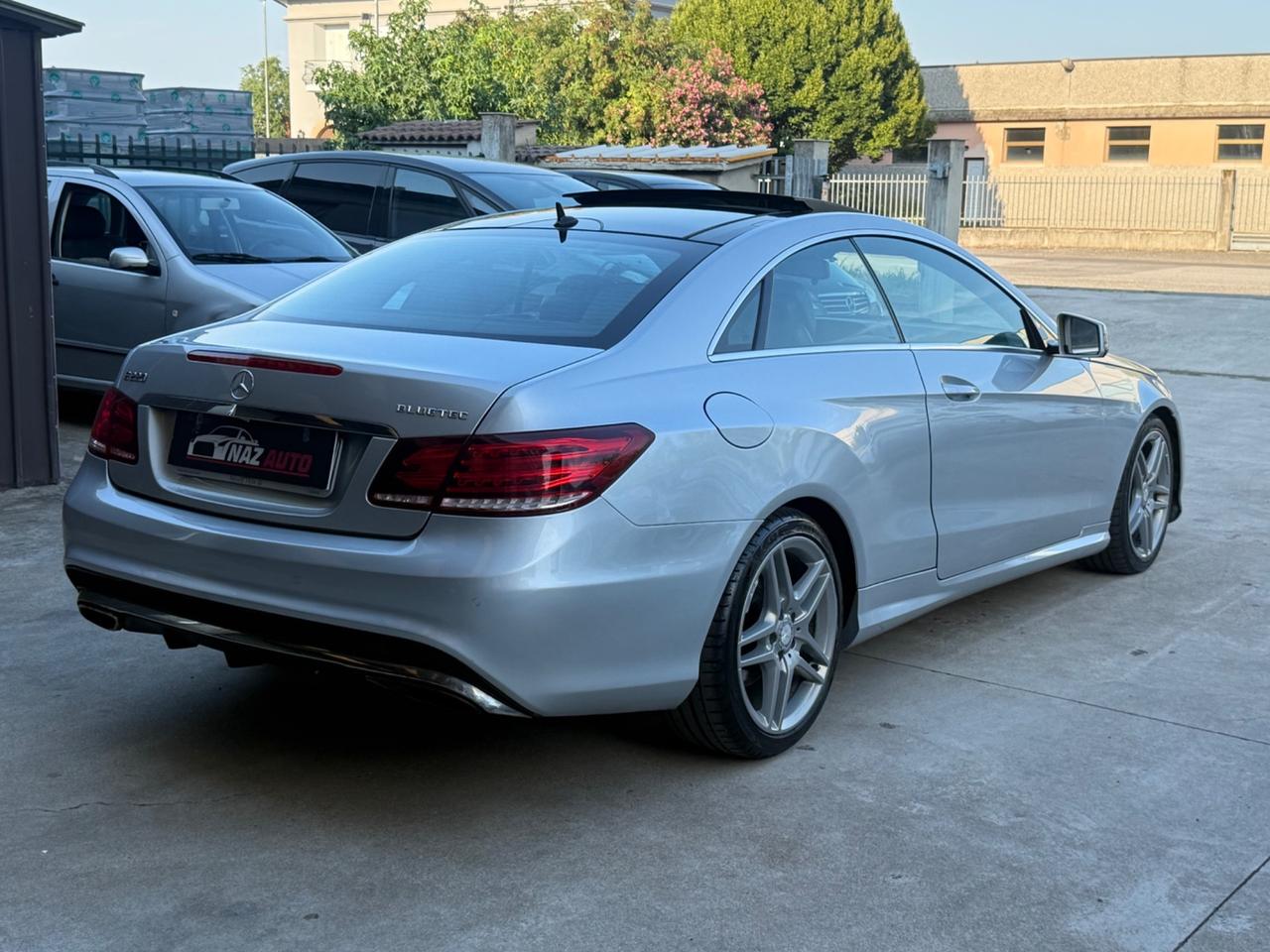 Mercedes-benz E 220 Coupé BlueTEC Premium