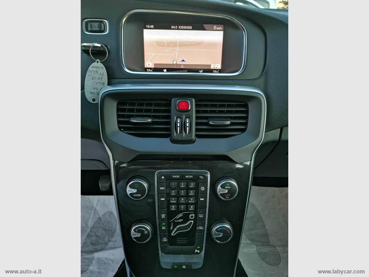 VOLVO V40 D2 Kinetic