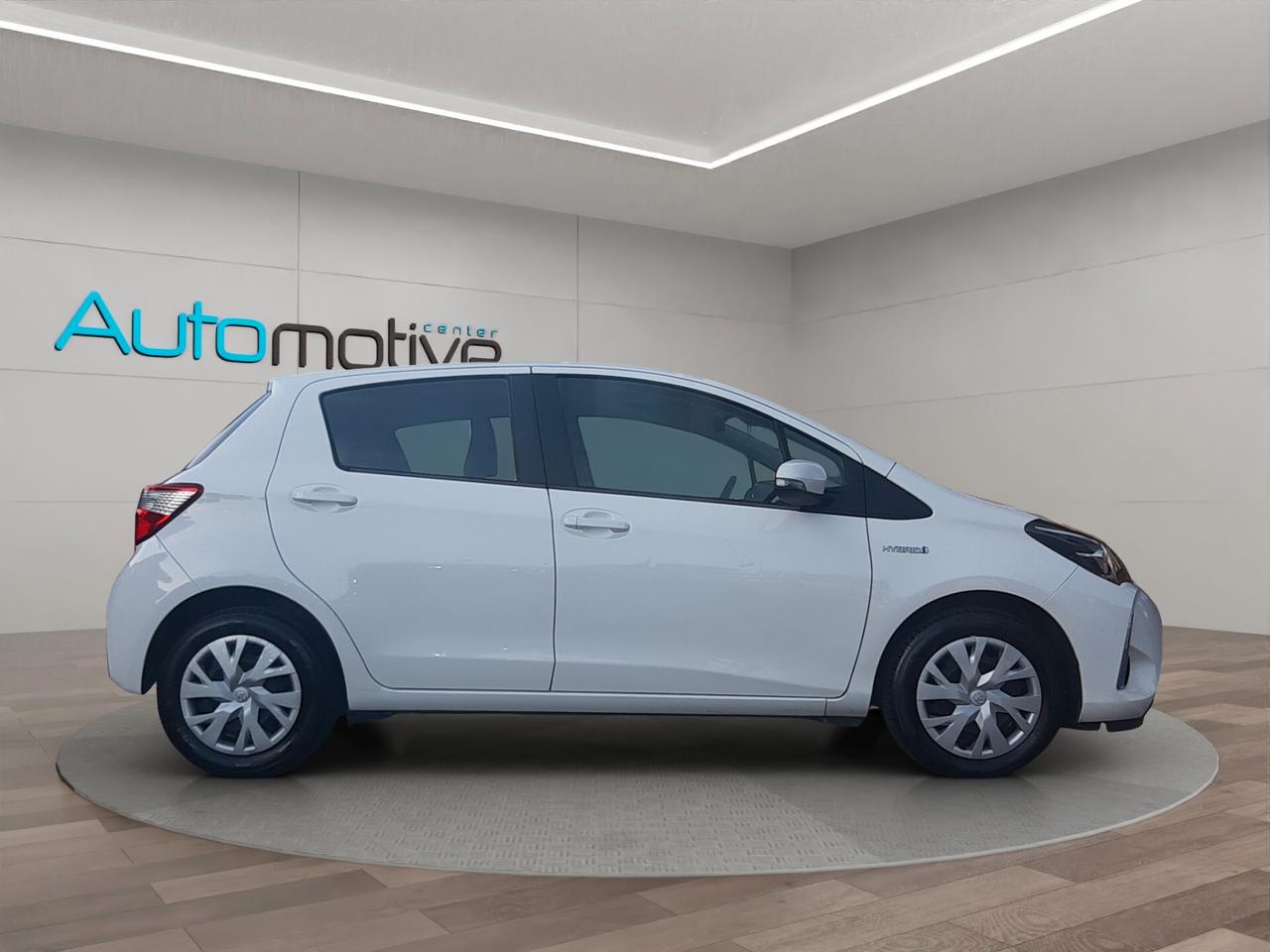 Toyota Yaris 1.5 Hybrid 5 porte Business