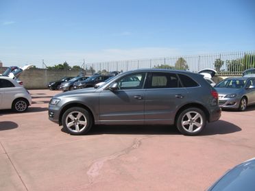 Audi Q5 2.0 TDI 170 CV quattro S tronic - AUTOMATICO