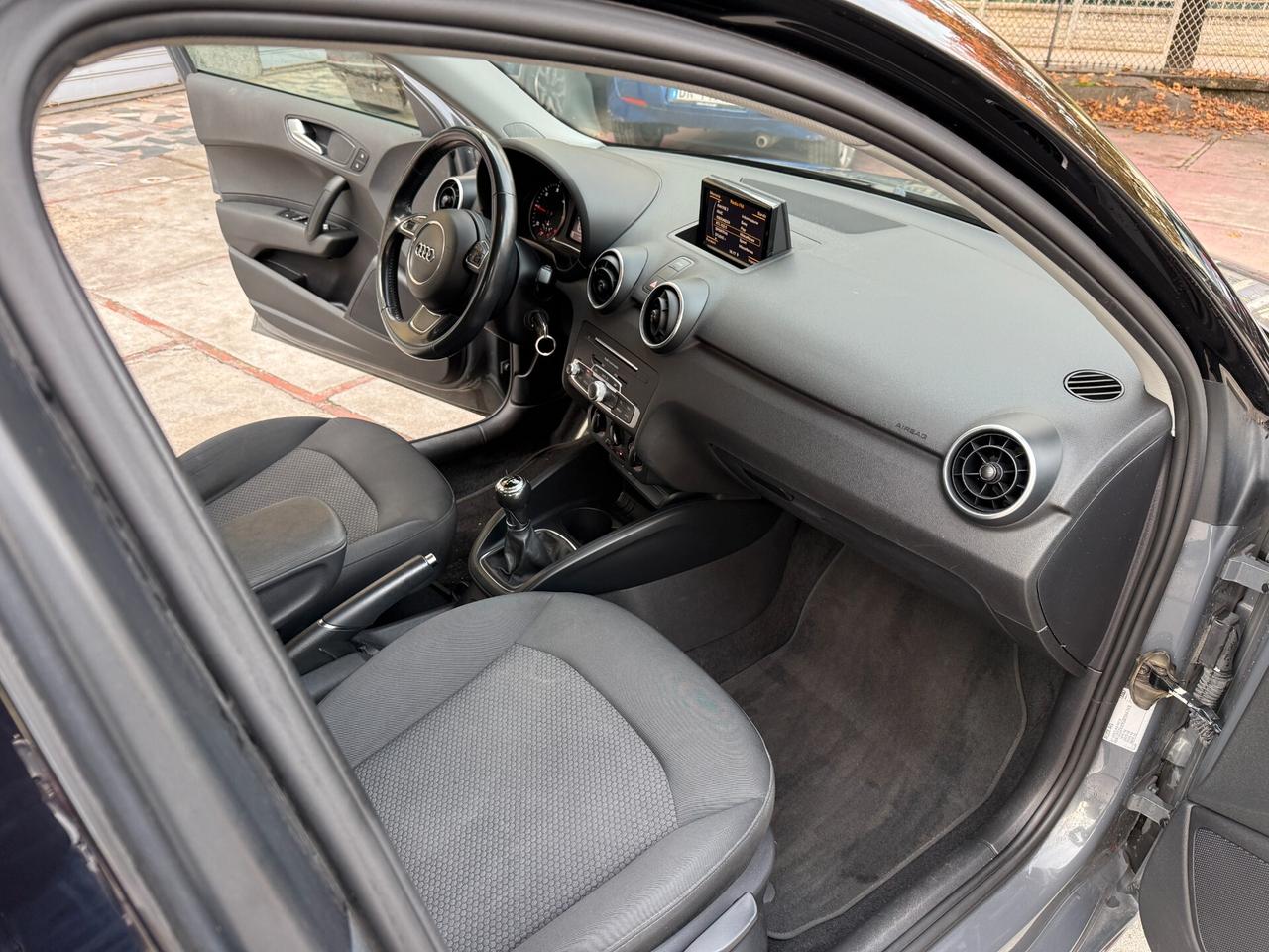 Audi A1 SPB 1.6 TDI 116 CV Admired