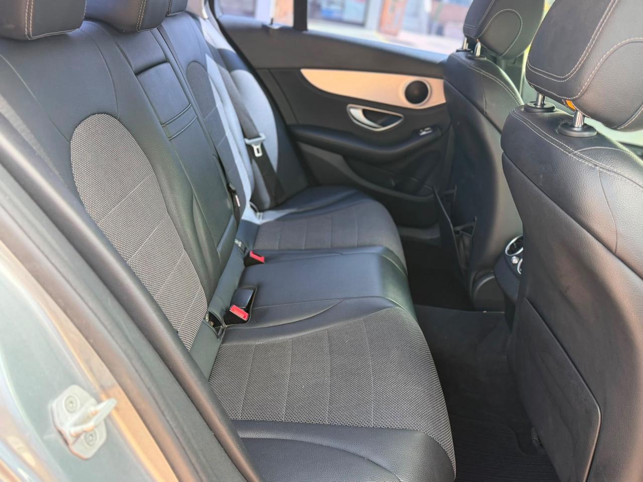 Mercedes-benz C 220 d Premium