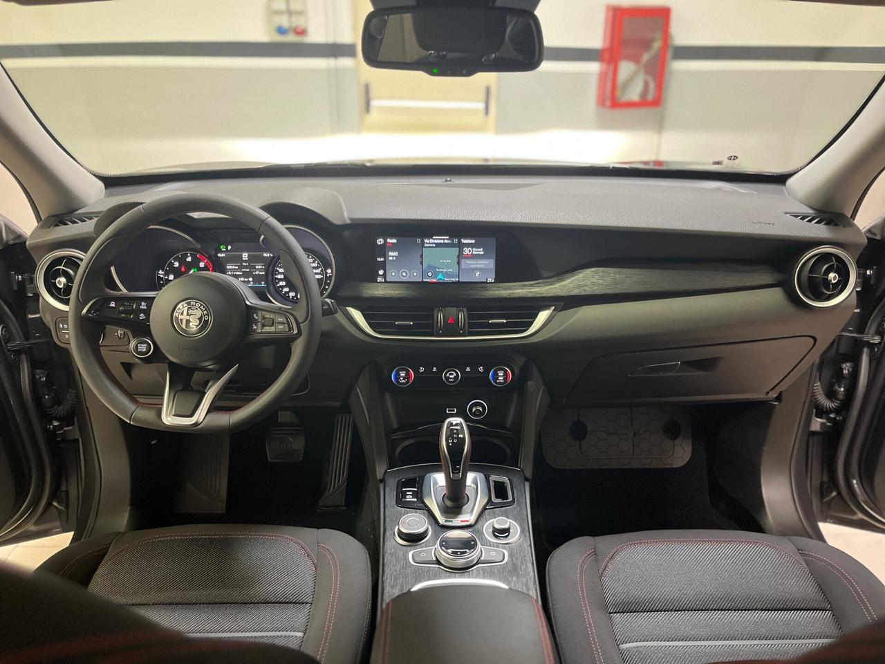 Alfa Romeo Stelvio 2.2 Turbodiesel 190 CV AT8 Q4 Business