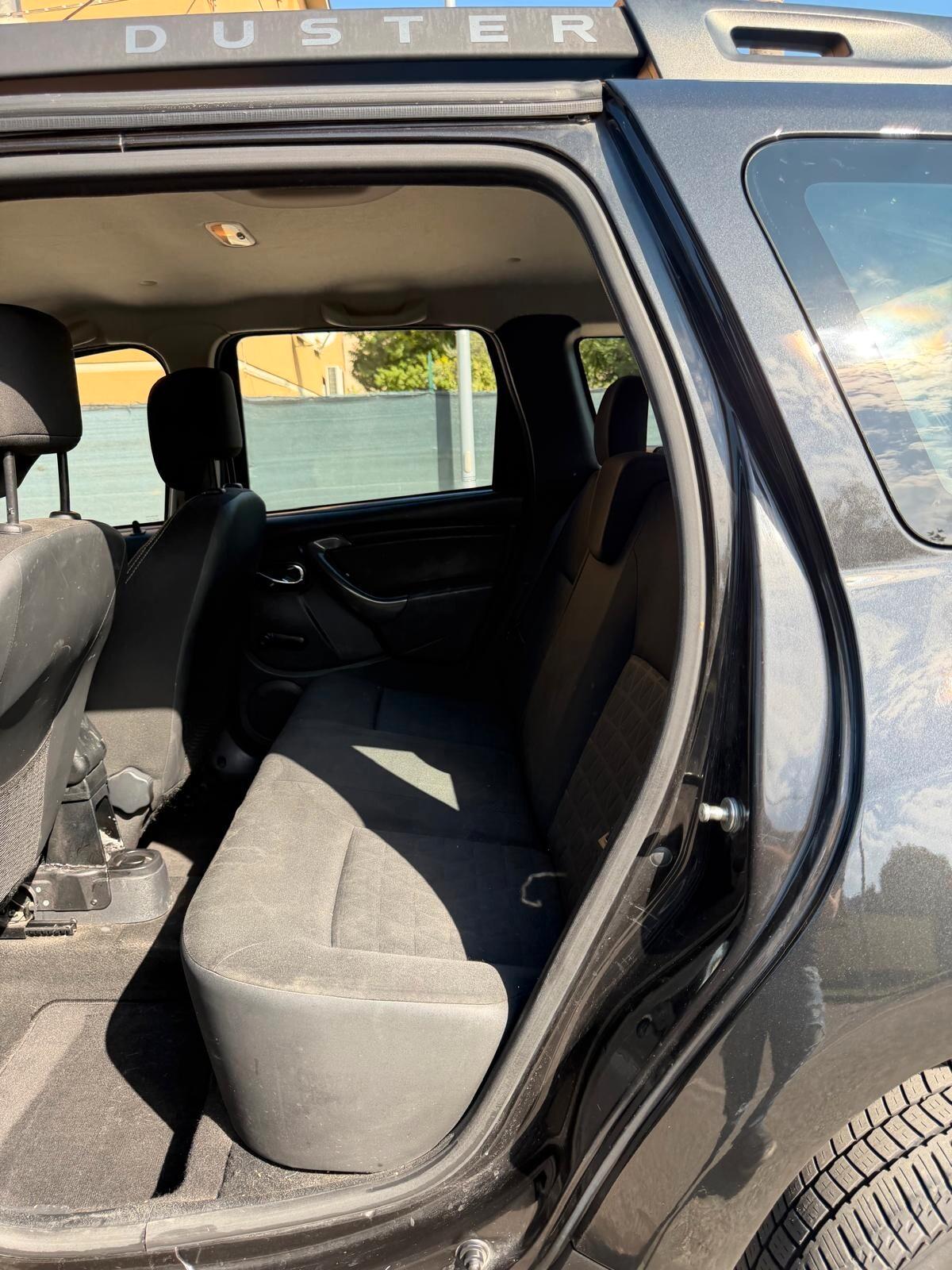 Dacia Duster 1.6 Gpl - NAV. - NEOP. - 12 MESI DI GARANZIA -