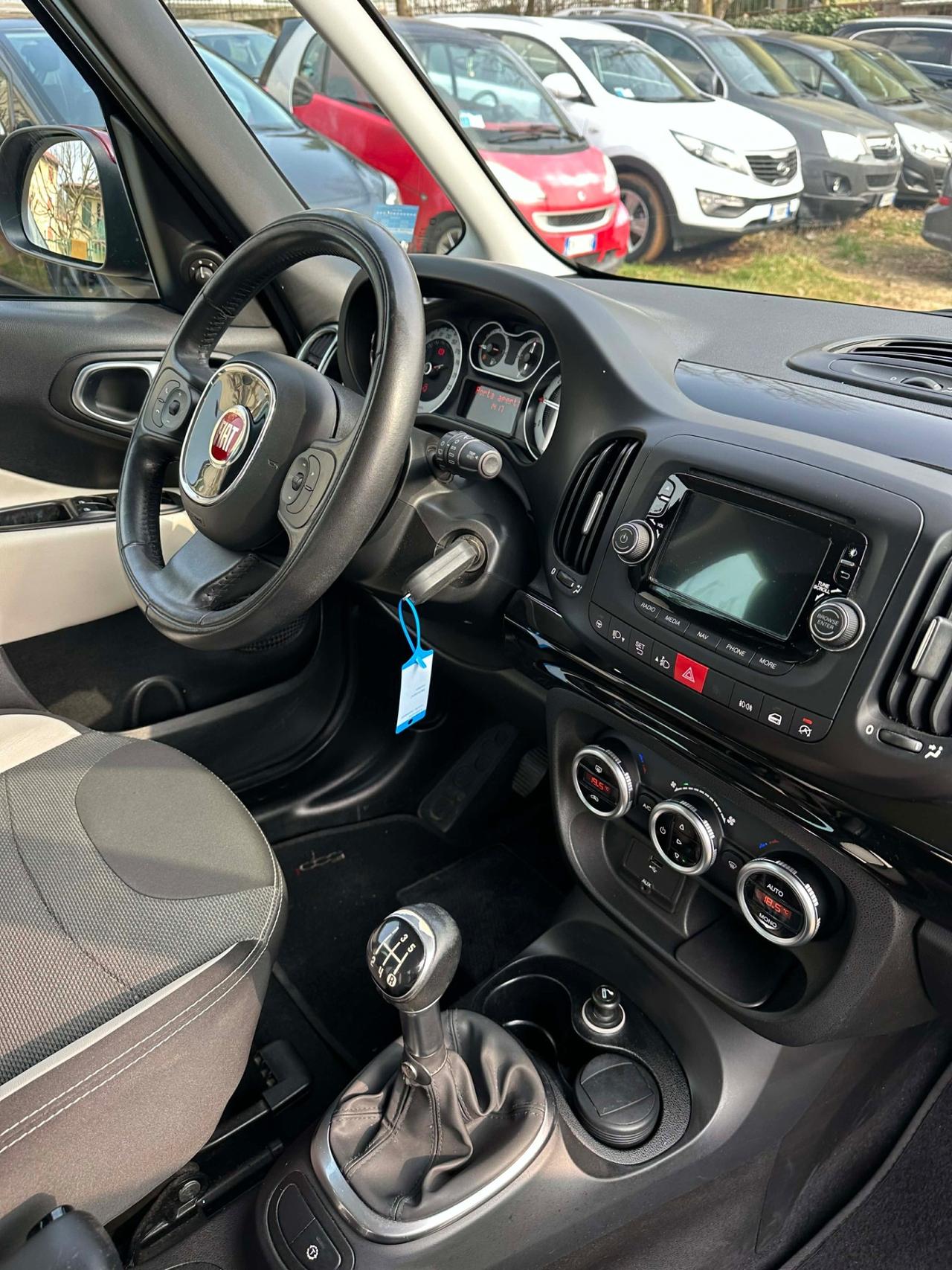 Fiat 500L 1.3 MTJ 95 CV TREKKING NEOPAT KMCERT