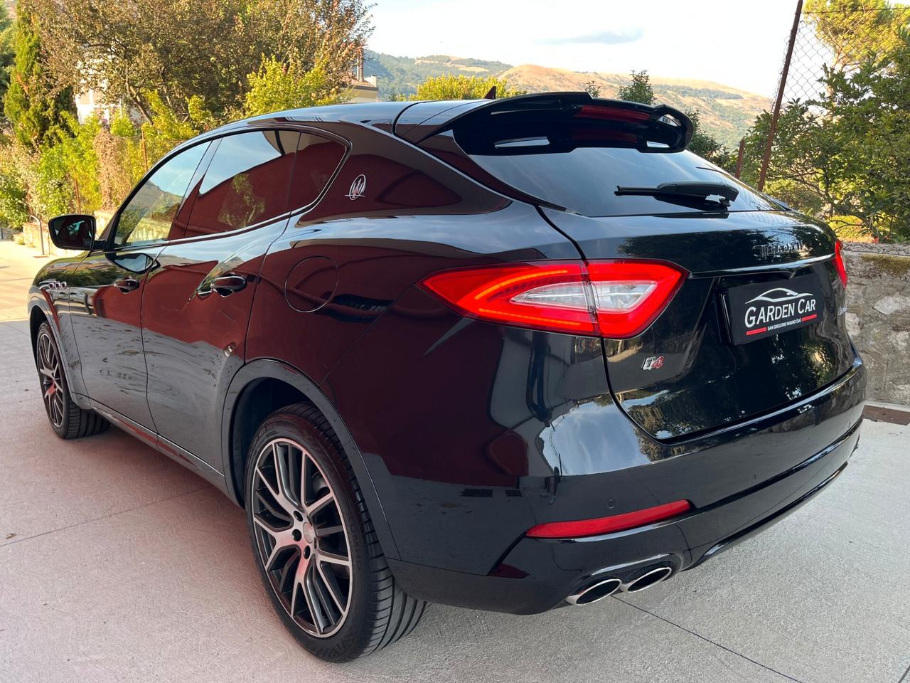 Maserati Levante 3.0 V6 AWD 250cv Diesel GRAN SPORT