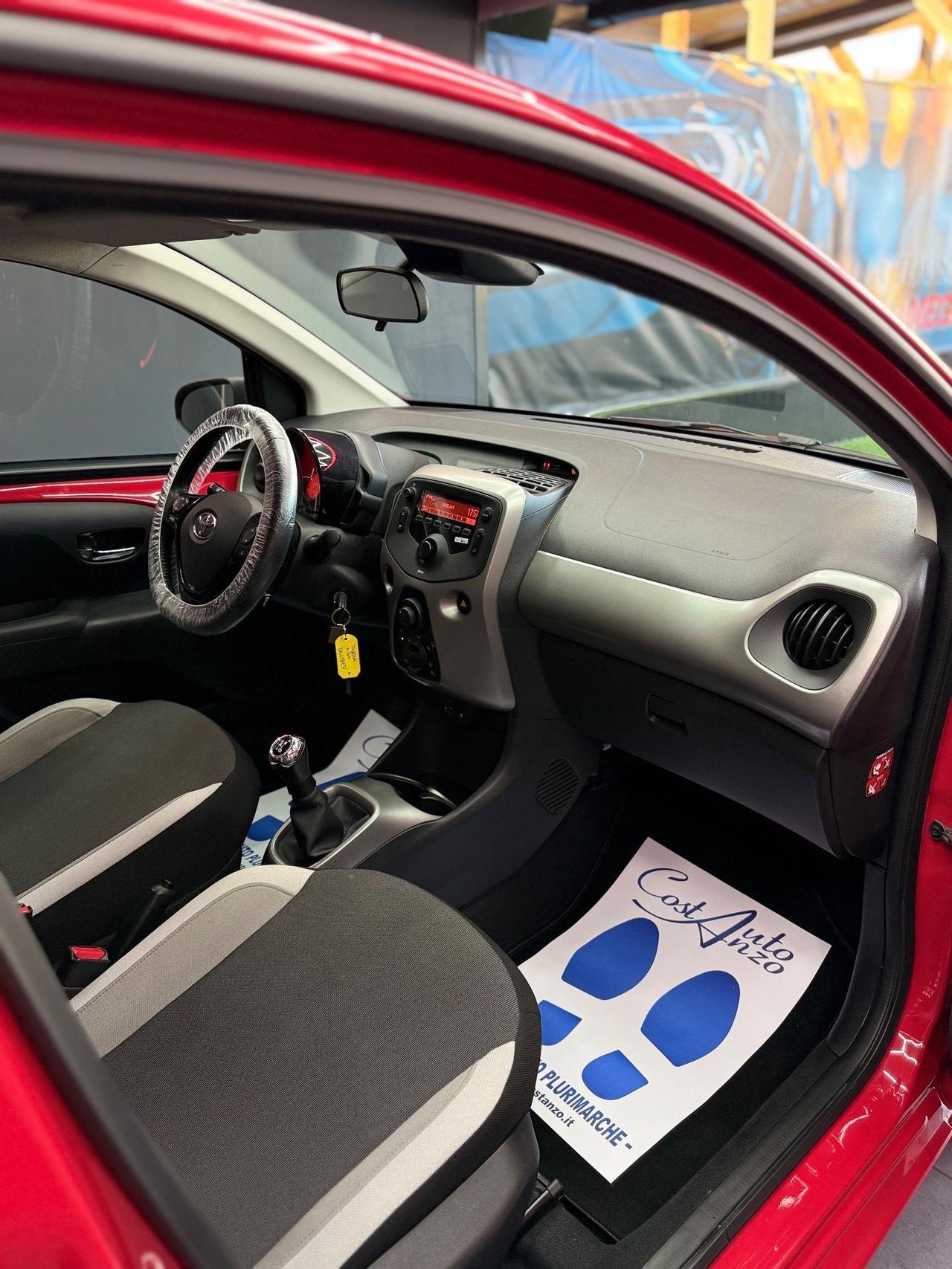 Toyota Aygo 1.0 VVT X-WAVE 2018 20000 KM