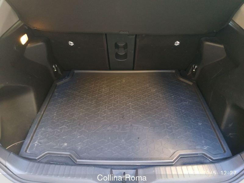 Toyota Yaris Cross Yaris Cross 1.5 Hybrid 5p. E-CVT AWD-i Lounge