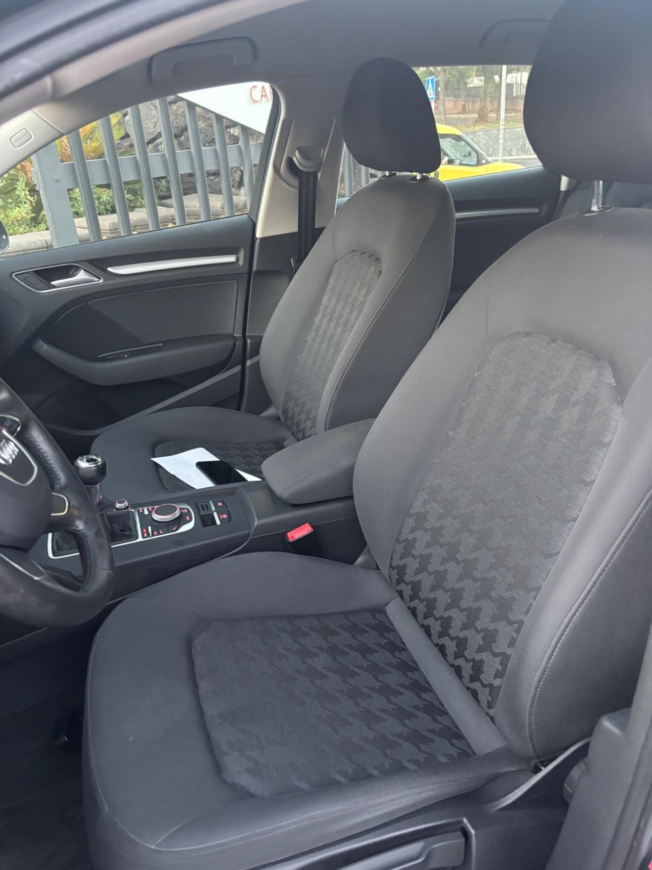 Audi A3 SPB 1.6 TDI clean diesel Ambiente