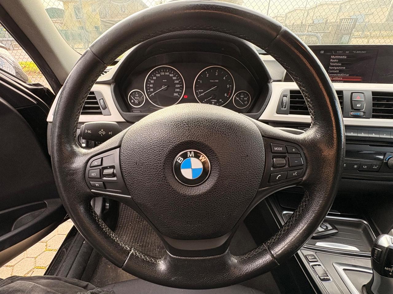 Bmw 116 116d 5p. Urban