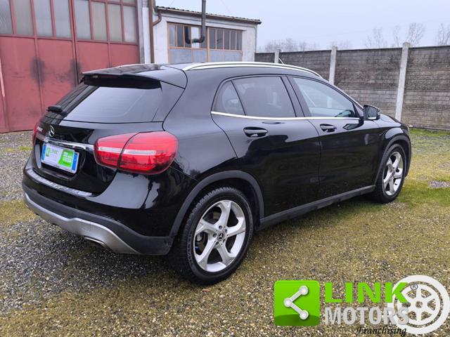 MERCEDES-BENZ GLA 180 Sport
