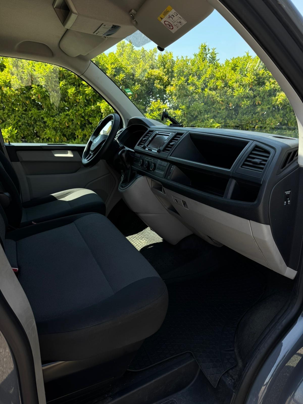 Volkswagen Transporter 2.0 TDI 150CV DSG CAMBIO AUTOMATICO