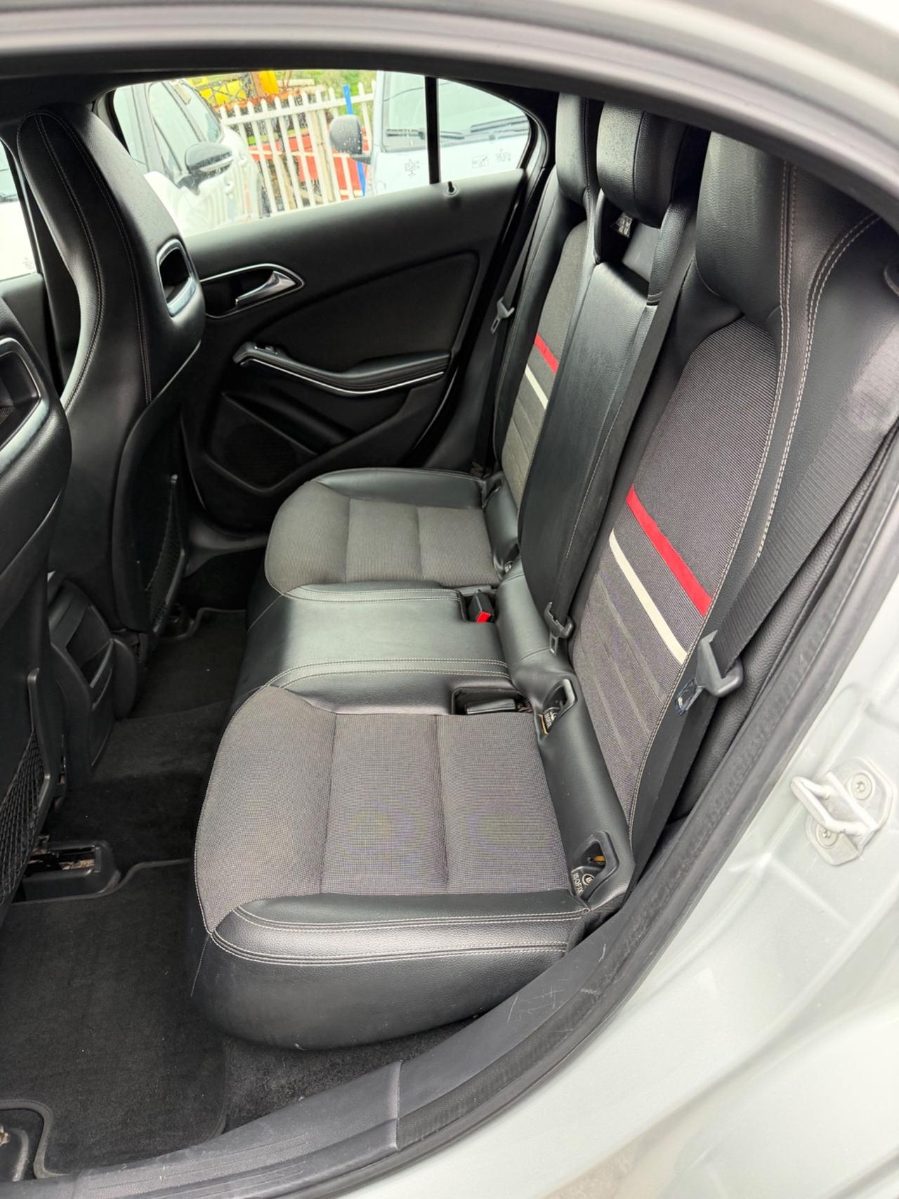 Mercedes-benz A 200 CDI 136cv Sport 2013