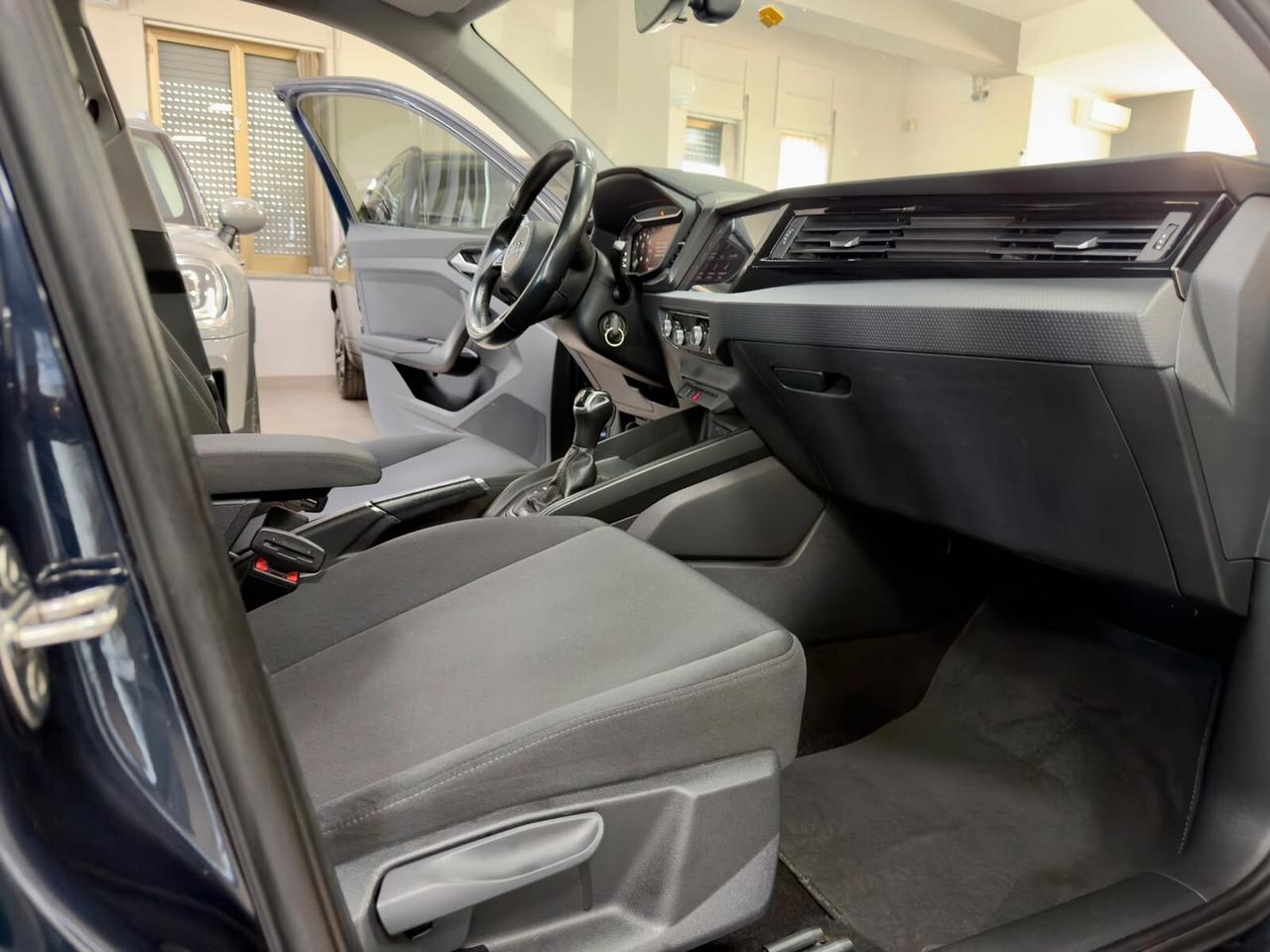 Audi A1 SPB 25 1.0 TFSI 95cv S tronic Admired 2022