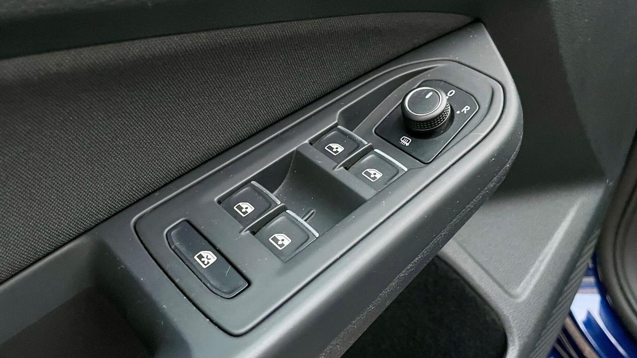 VOLSKWAGEN GOLF VARIANT 2.0 TDI SCR STYLE 150CV - FULL LED, PACCHETTO LUCI, VIRTUAL COCKPIT