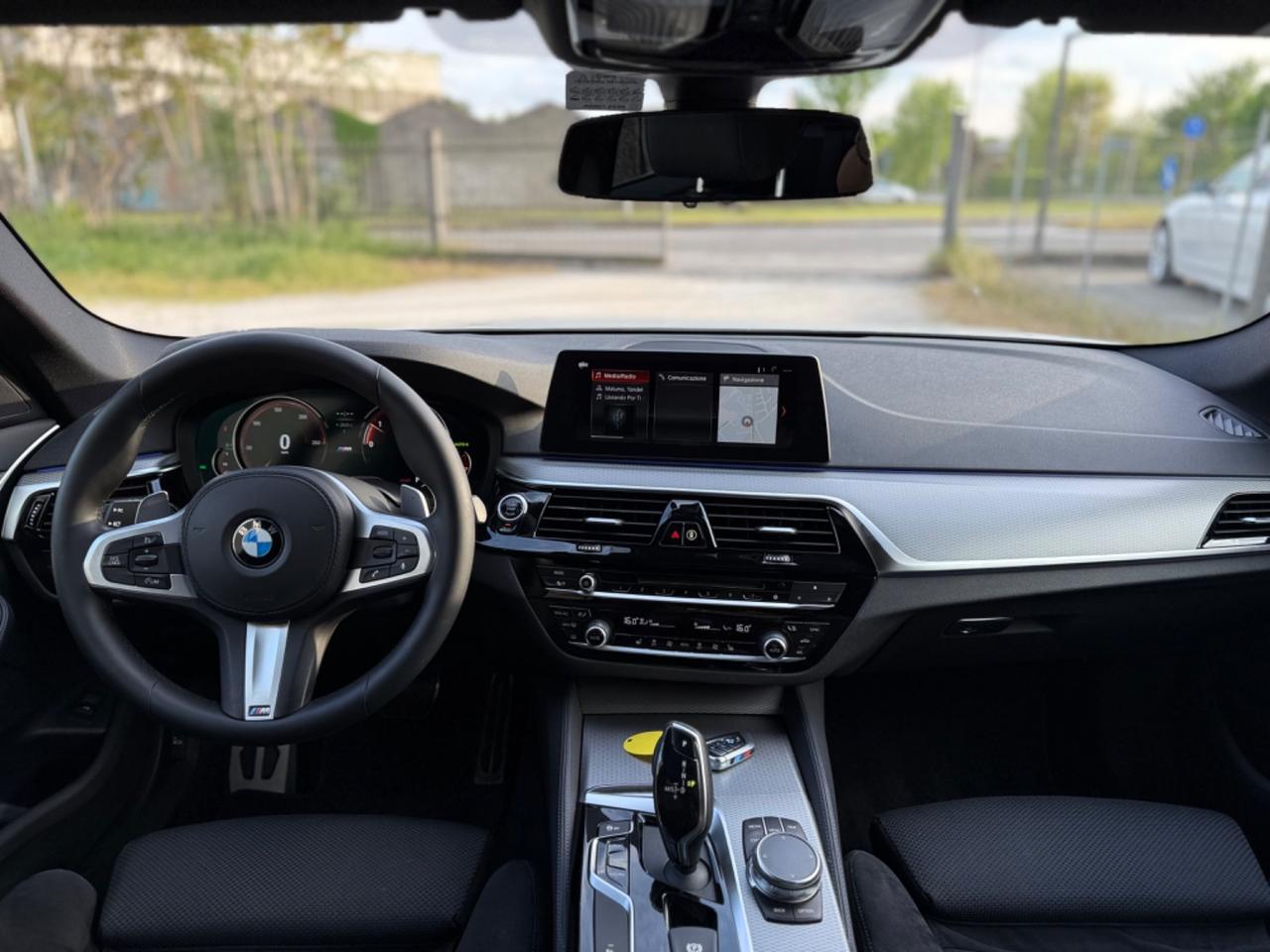 Bmw 520 520d xDrive Touring Msport Full Tetto