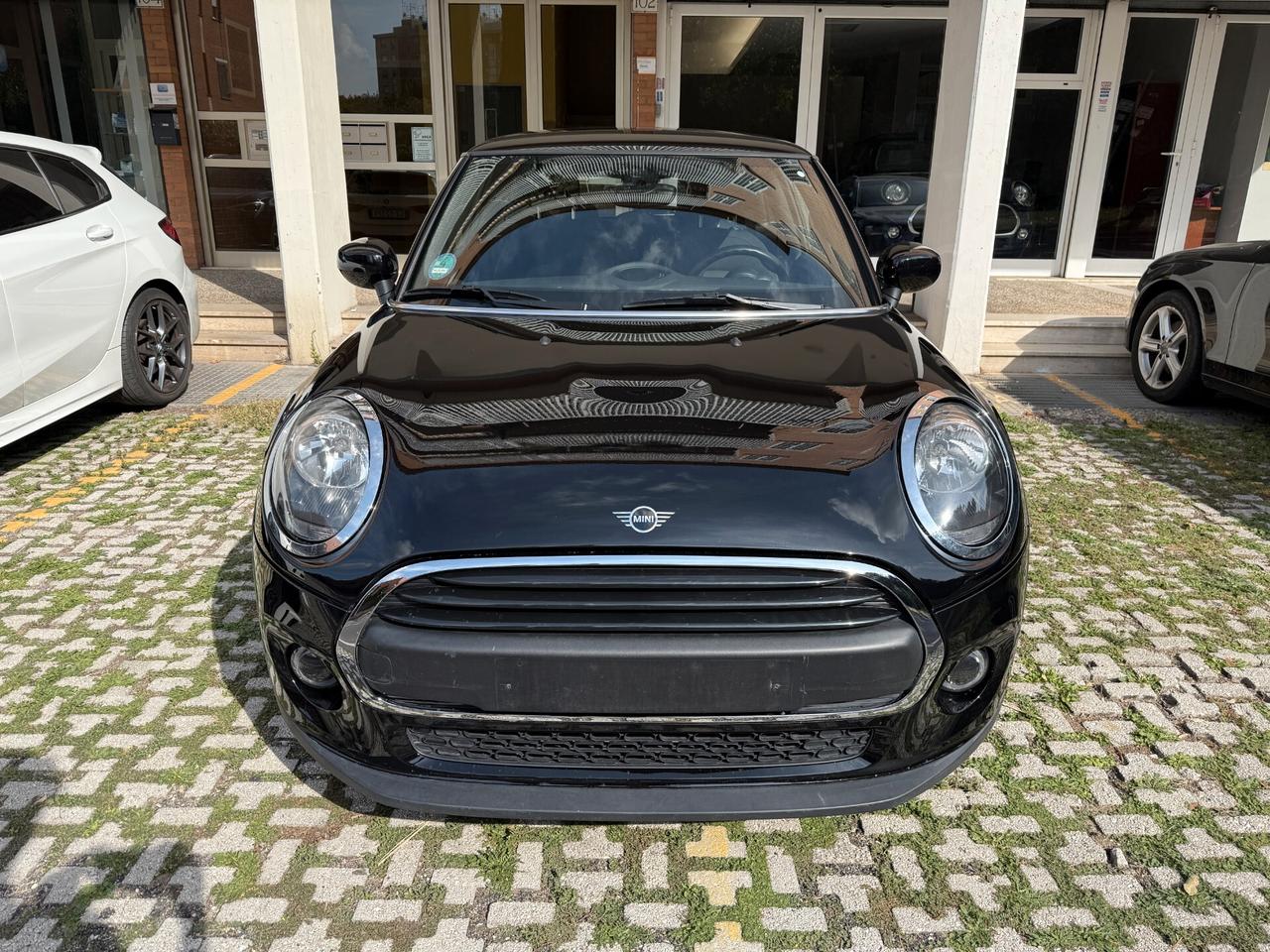 Mini One 1.5 MINI YOURS, Neopatentati, Pari al nuovo.