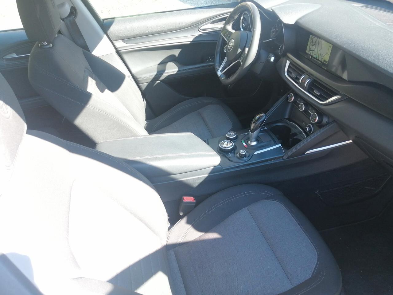 Alfa Romeo Stelvio 2.2 MJl 180 CV AT8 Super