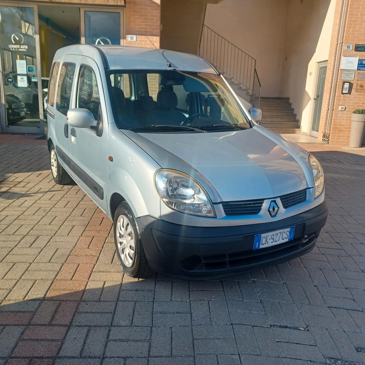 165.188KM NESSUN PROBLEMA KANGOO 1.2