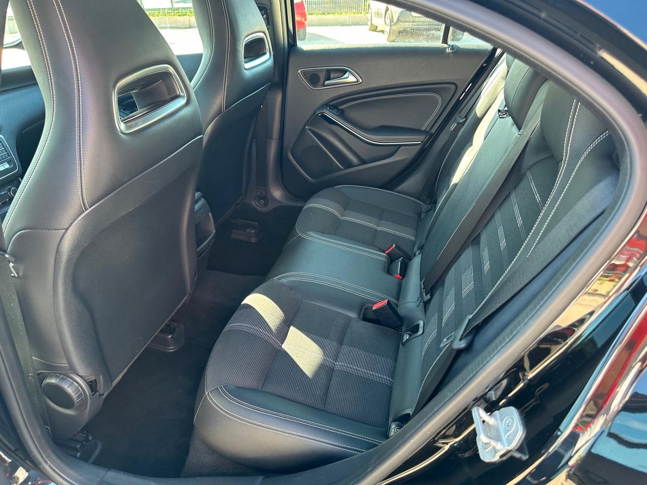 Mercedes-benz A 180 A 180 d Automatic Sport