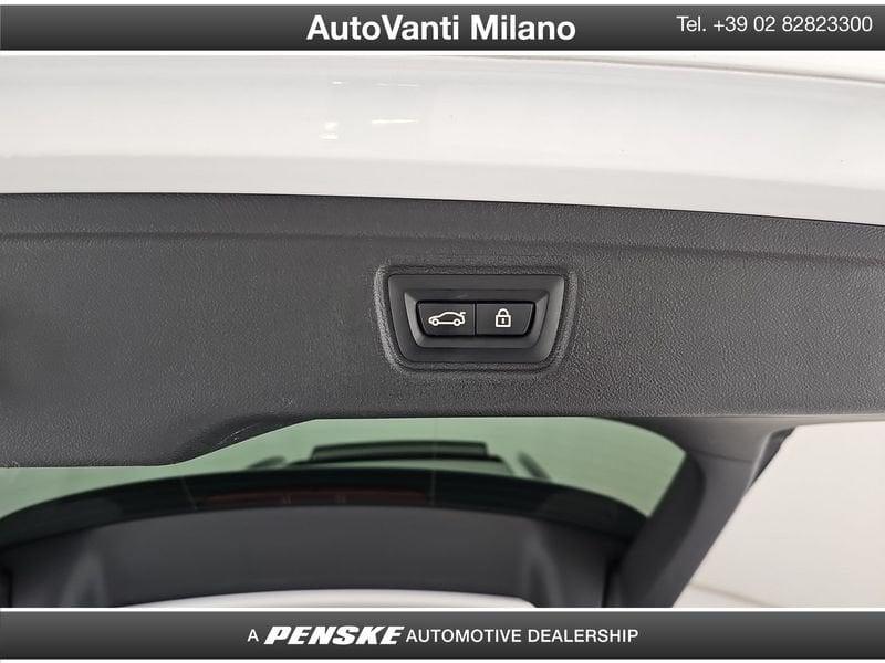 BMW Serie 3 320d Touring mhev 48V xdrive Msport auto