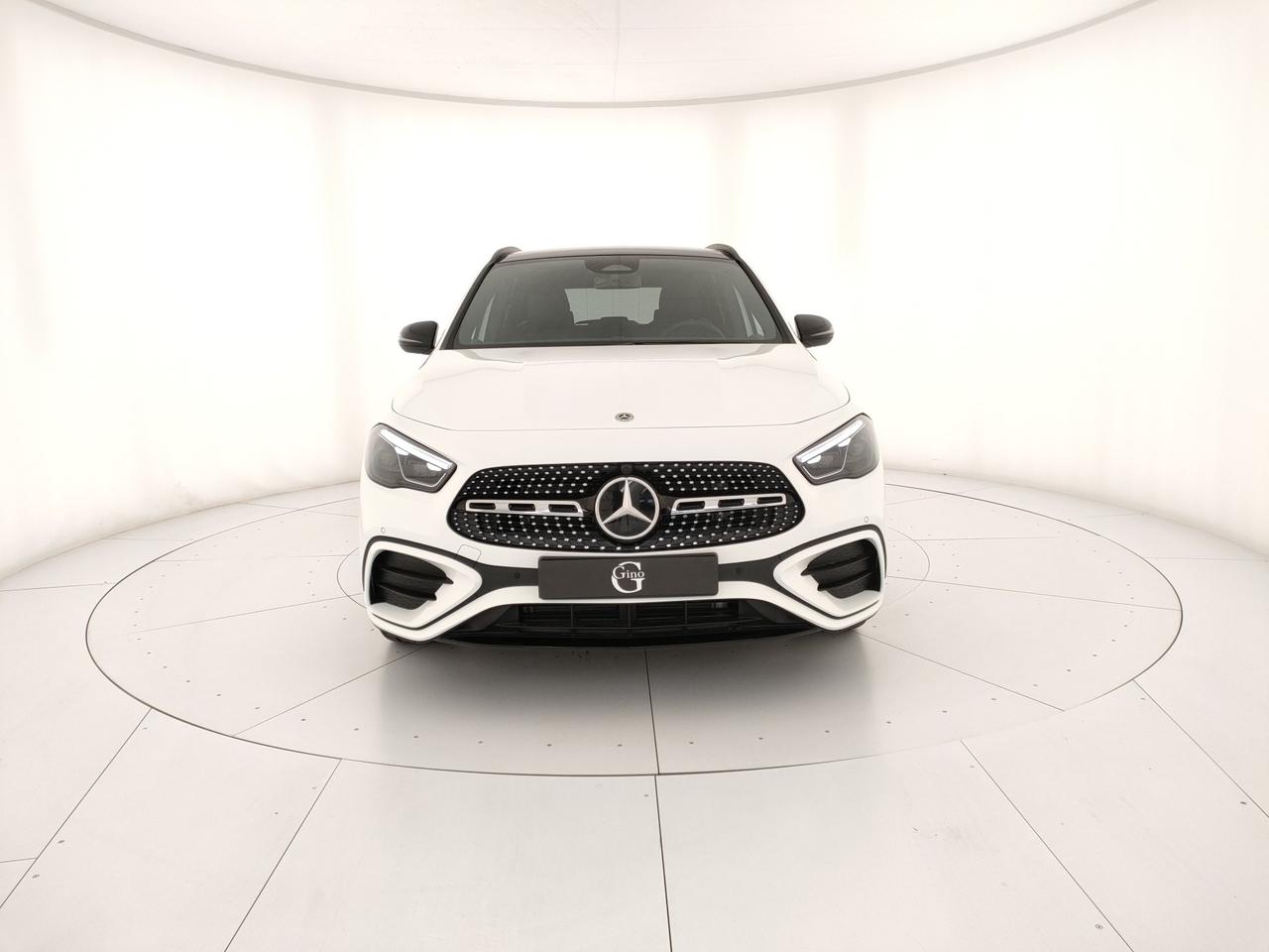 Mercedes-Benz GLA 200 d