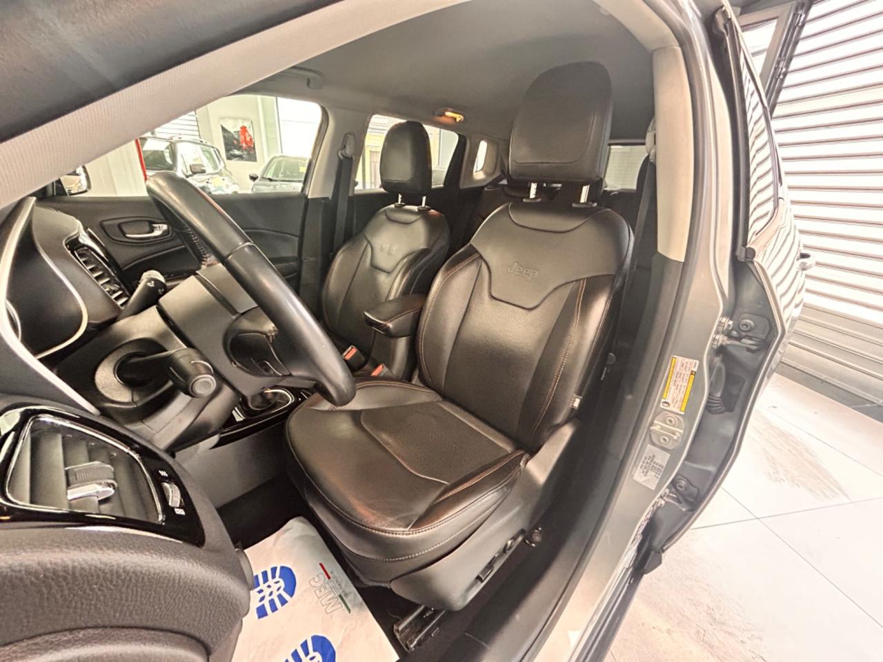 Jeep Compass Limited 1.6 TDI 120cv 2019 km 97000