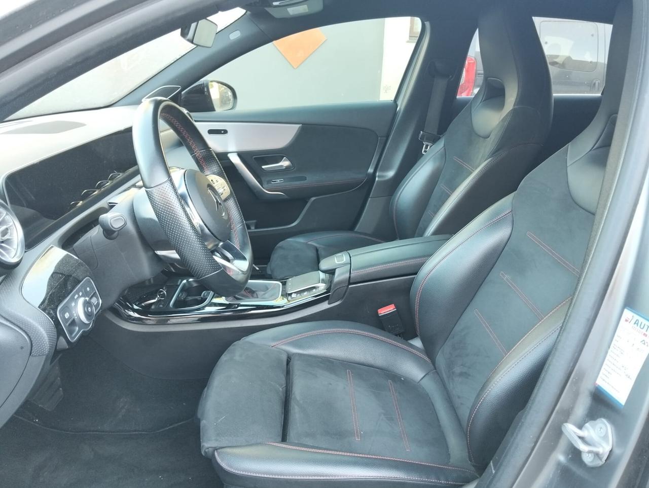 Mercedes-benz A 160d "AMG" 2020 SINISTRATA